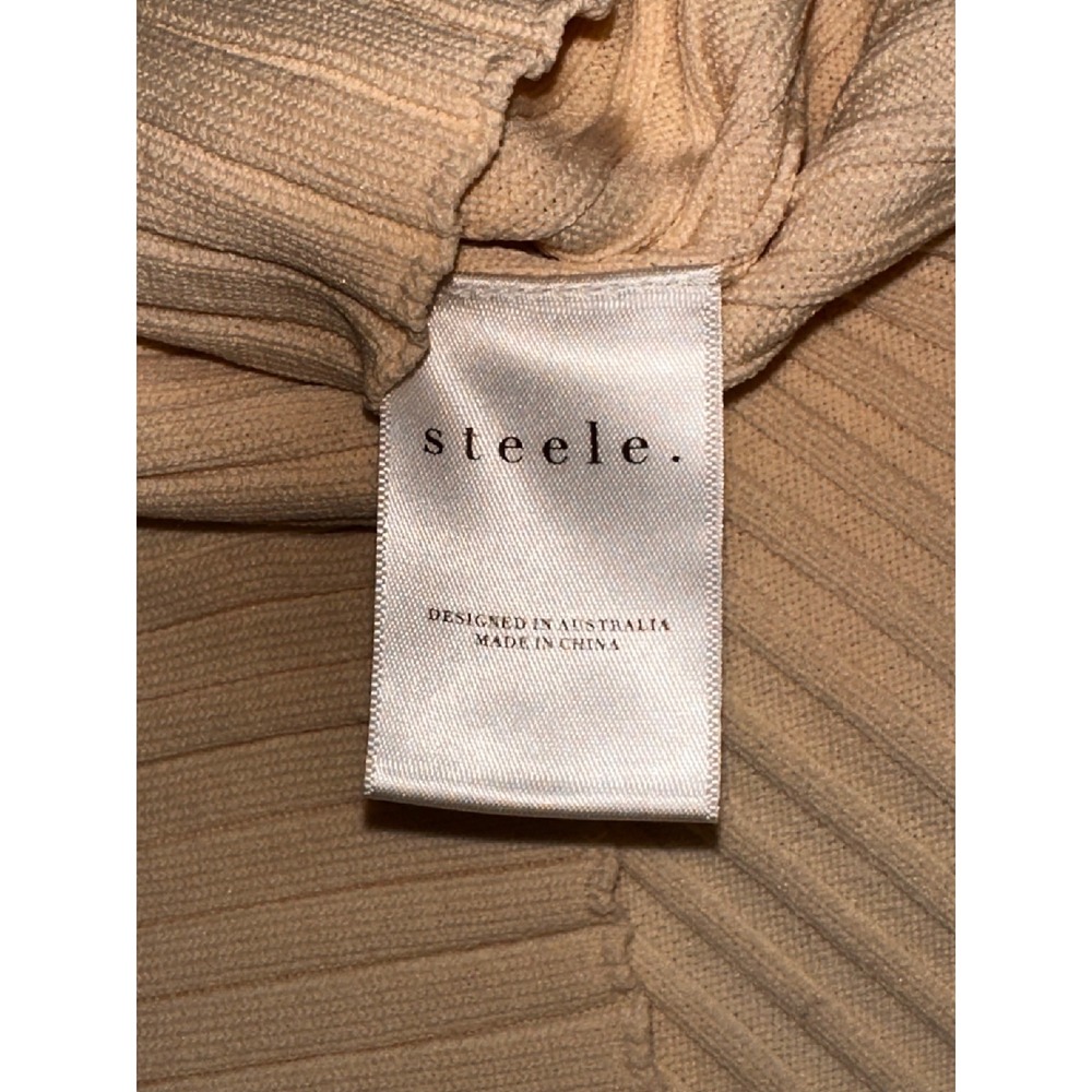 Steele. New Ribbed Sweater - Picture 7 of 8